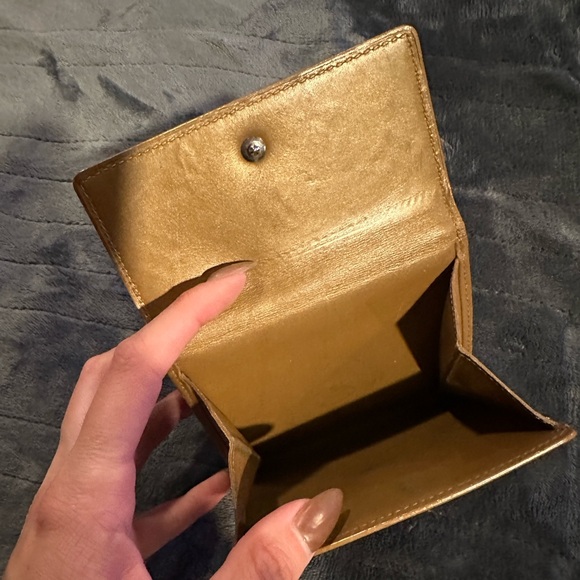 Louis Vuitton Portofeuil Monogram Beige / Gold Wallet - Picture 8 of 9